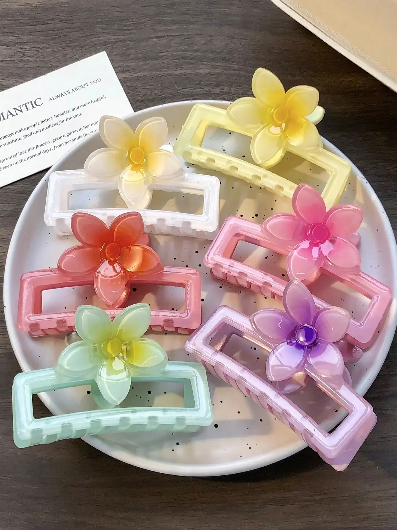 

6pcs 11cm Multicolor Ombre Daisy Flower Hair Clips For Women, Matte Vibrant Decorative Hair Accessories, Easy To Match, Suitable For Daily Use,Travel,Birthday