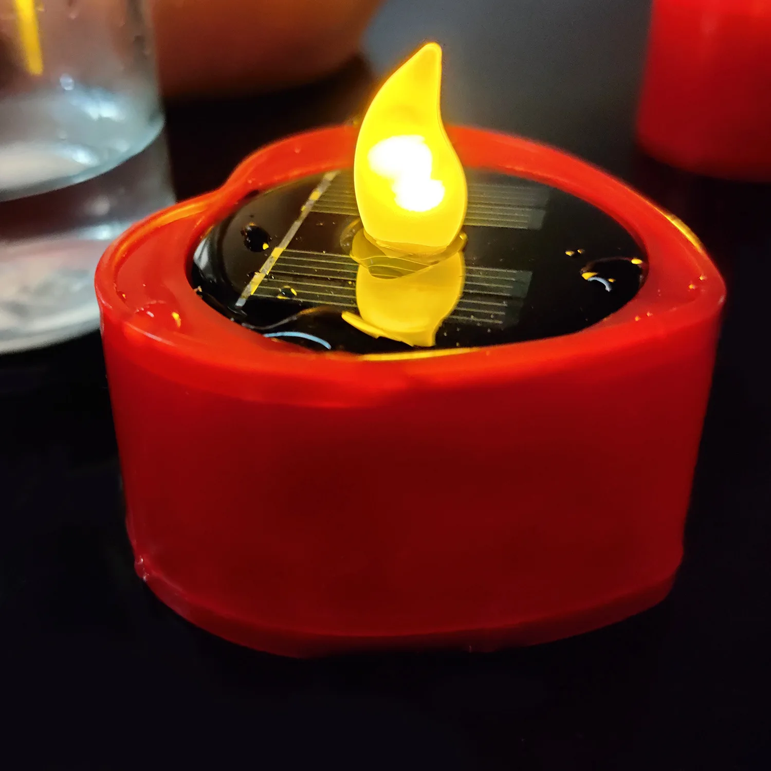 Romantic Solar Energy LED Light Candle Lamp Waterproof Nightlight for Home Decoration Yellow Flameless Fake Electronic Candle