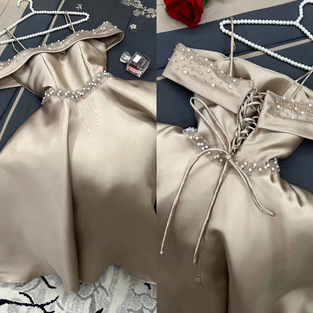 Satin Pearl Ribbon Homecoming Ball Gown, Spaghetti Strap, Bespoke ocasião vestidos longos