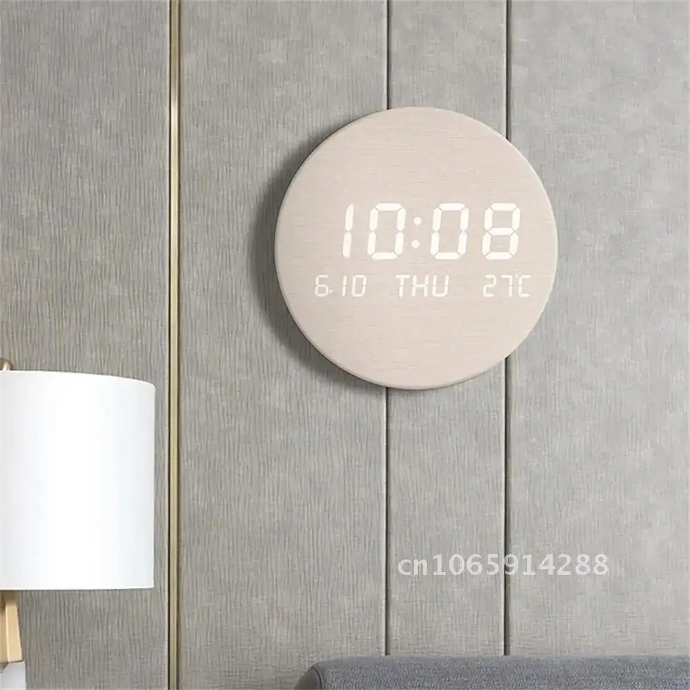LED 디지털 벽시계 온도 날짜 시간 표시 음소거 스타일 룸 침실 북유럽 시계 크리 에이 티브 교수형 시계