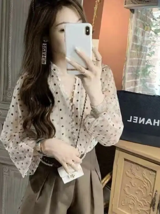 

Dot Print Lace Shirt Women Summer Thin Loose Design Sensation Lightweight Chiffon Top French Style Long Sleeve V-Neck Sunscreen