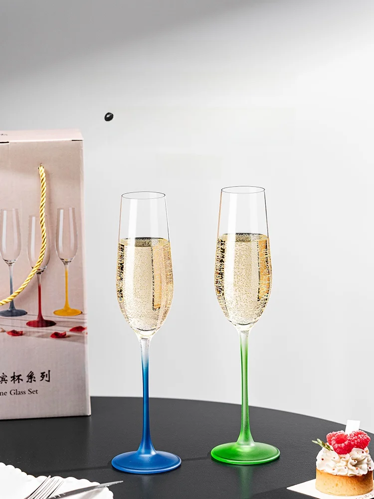 2026 New Champagne Glass Set Home High Foot Crystal Glass Cup Foaming Wine Glass Gift Box Nordic Style Pure Color Champagne Cup