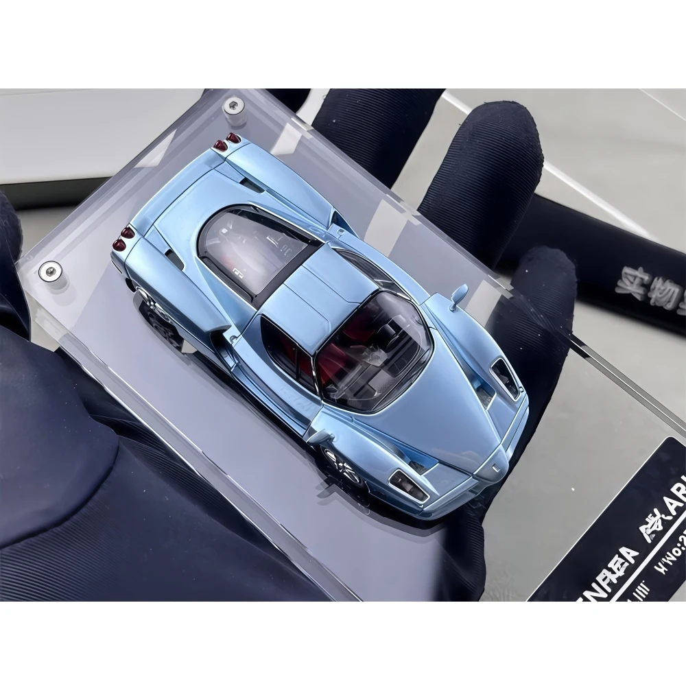 

Findclassically 1:64 ENZO Ice Blue Color литая под давлением модель автомобиля