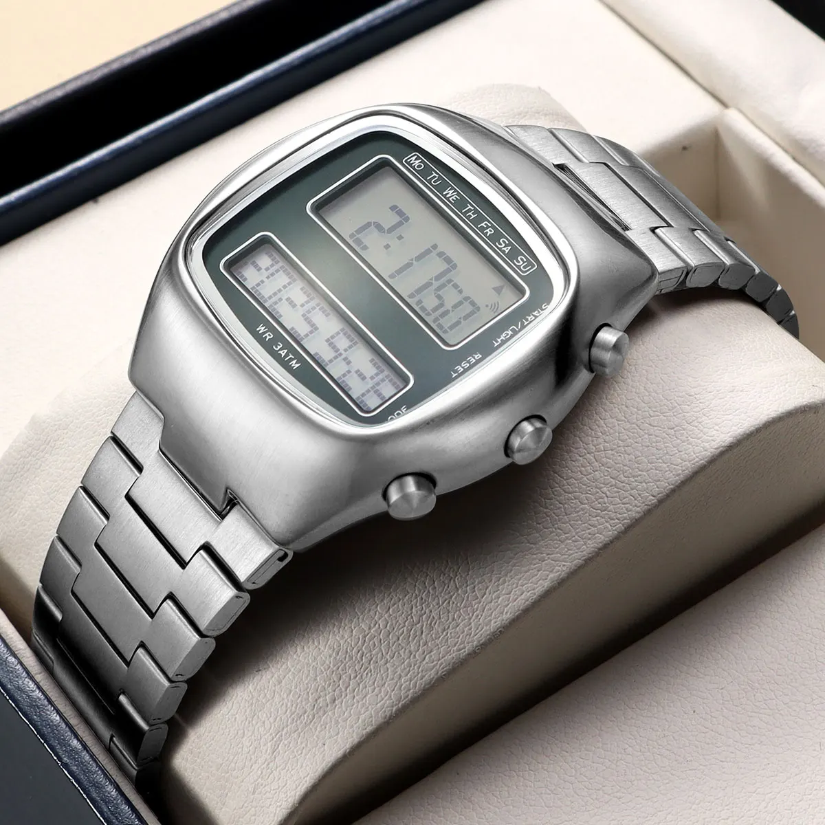 Thumbnail 3 - #40 Highest Rated Slim Quartz Watches to Buy in 2026