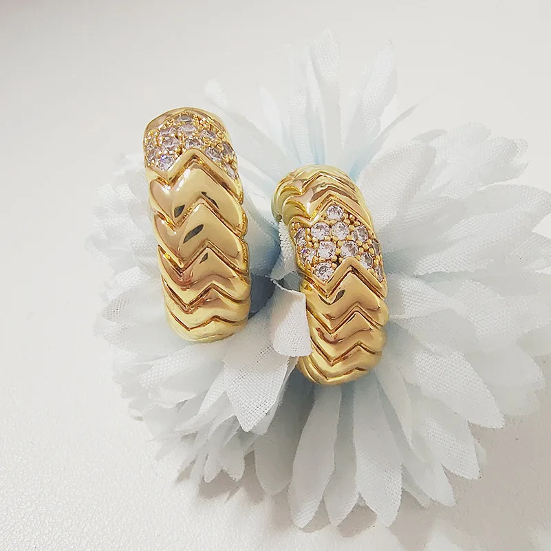 

Vintage BVLG Style Snake Jewelry Set 18K Gold Filled Serpent Finger Band Ring Cobra Ear Hoop Huggies Ophidian Earring Bijoux