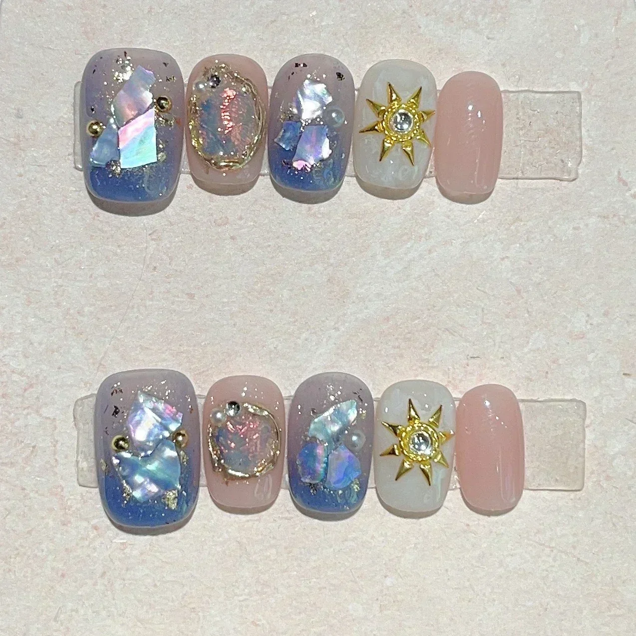 Uñas postizas redondas y cortas para manicura, uñas de cobertura completa hechas a mano, diseño de estrellas, lámina dorada brillante, 10 piezas