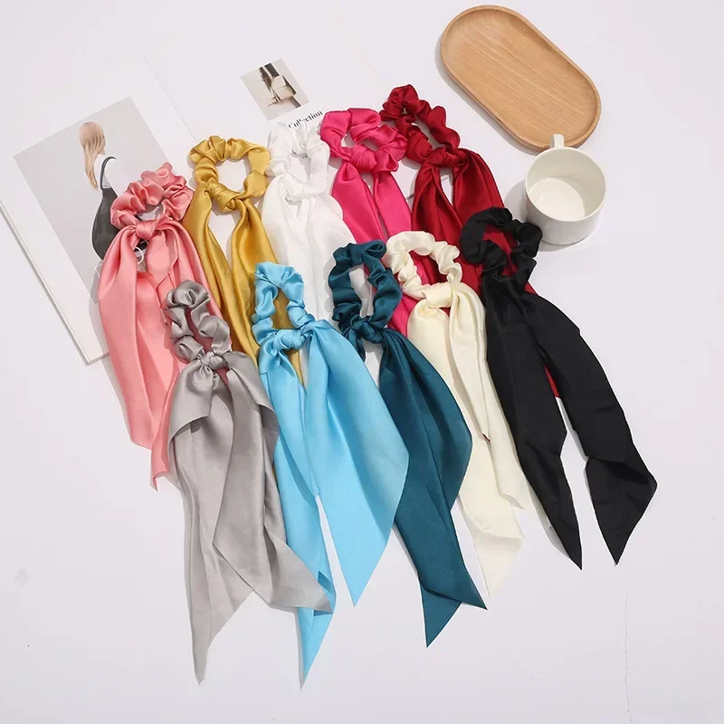 Monocromático Bow Satin Scrunchies para mulheres e meninas, faixas elásticas de cabelo, lenço de rabo de cavalo de fita longa, laço