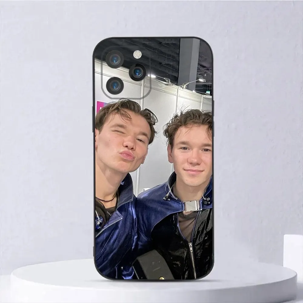 Etui na telefon Marcus And Martinus Music do iPhone 15,14,13,12,11, Plus, Pro Max, XS, X, XR, SE, Mini, 8,7 Miฤkka silikonowa czarna obudowa
