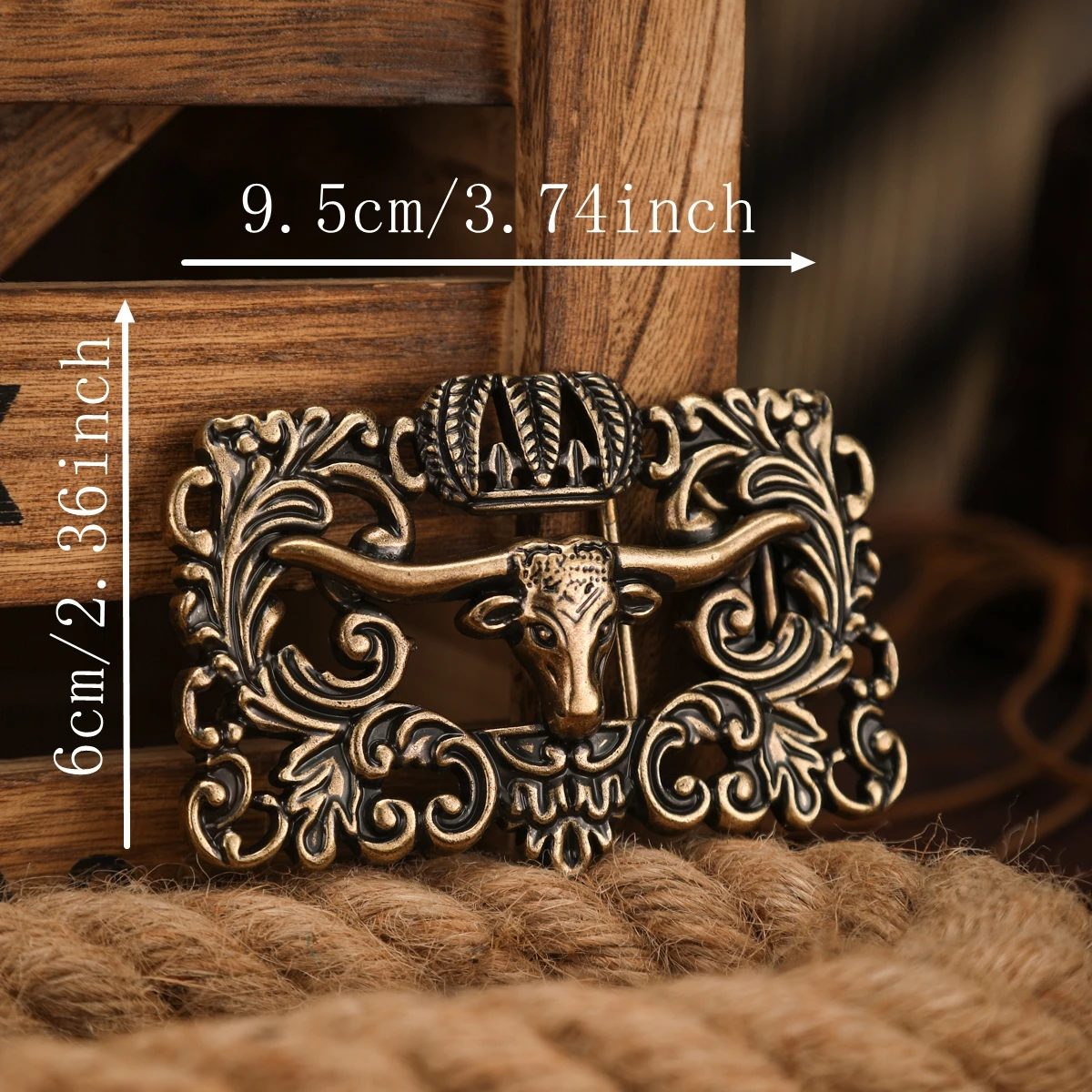 A Western-style Metal Belt Buckle, a Unique and Retro Belt Buckle
