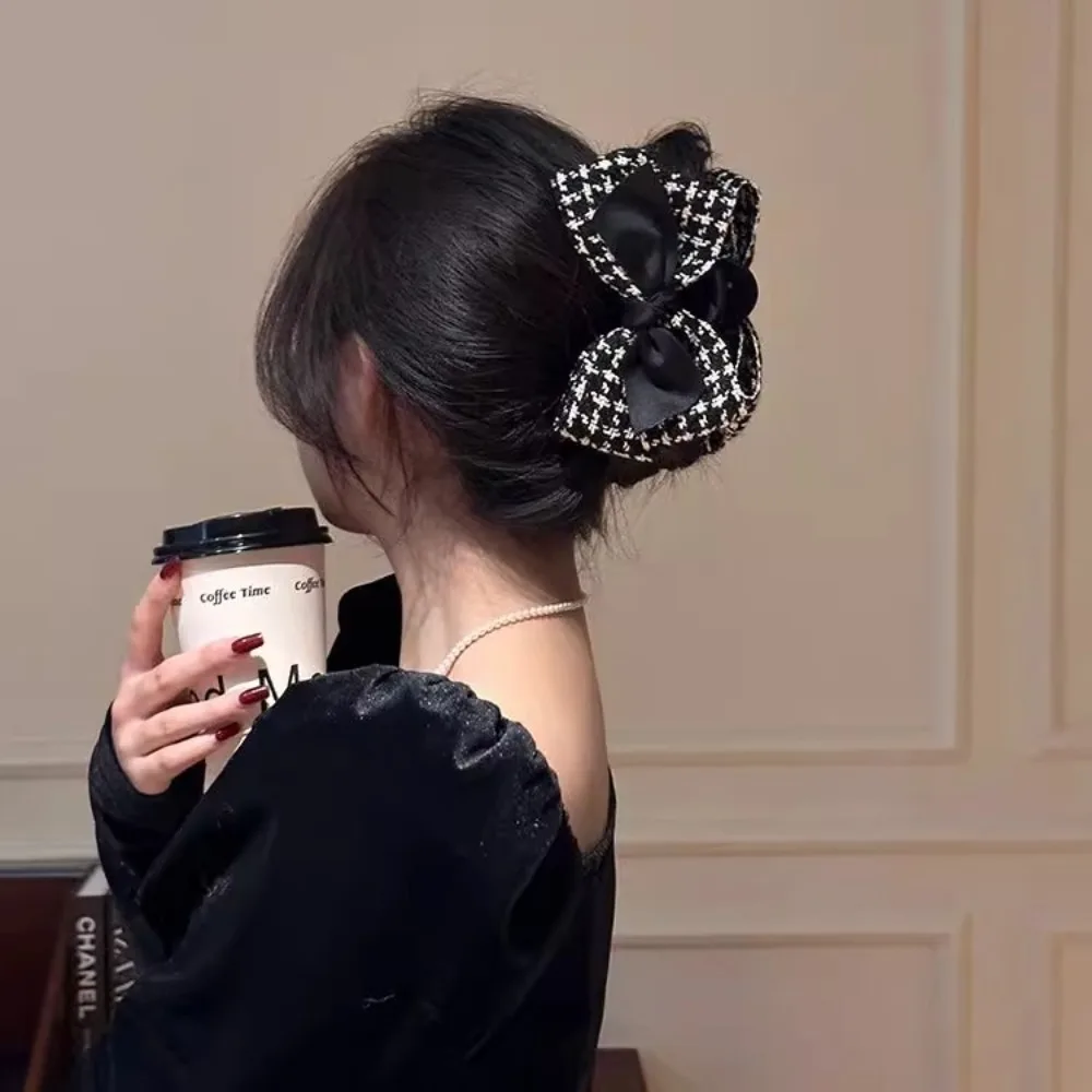 1pc Xiaoxiangfeng Qianniao Grid Große Halteklammer Bogenförmige Haarspange High-end-Gefühl Licht Luxus Stil Hinterkopf – Detail 8