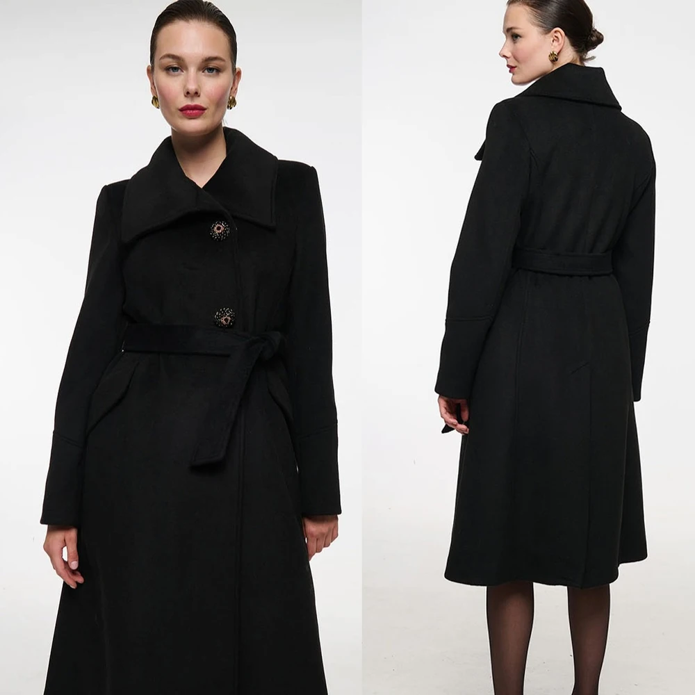 Vintage Black Stand Collar Women Woolen Coat Plus Size Long Overcoat Jacket With Belt Customized Formal Wear Warm Thick Outfit