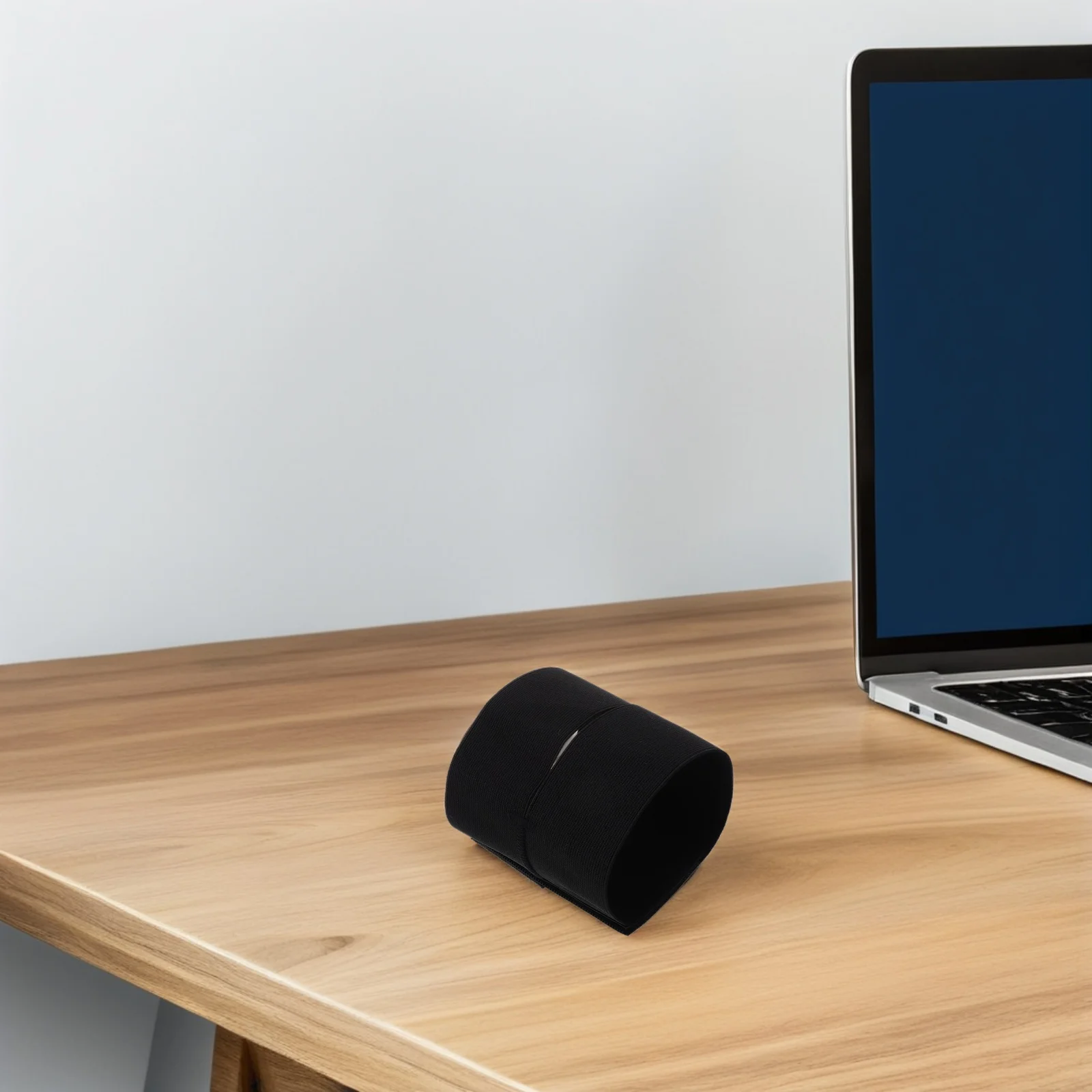 

2 шт. черных эластичных ремешков-липучек для бейсбольных перчаток, мягкие ремешки-обмотки для софтбольных перчаток, аксессуары для софтбола