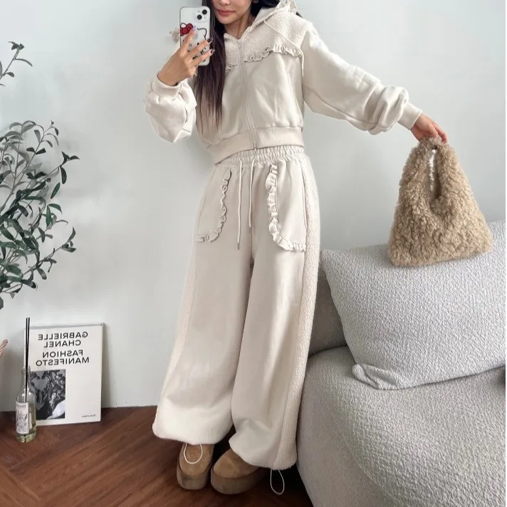 

Korean Chic Thickened Hoodie Top And Wide Leg Pants Two Piece Set for Women Casual Autumn Winter Design Sense Patchwork