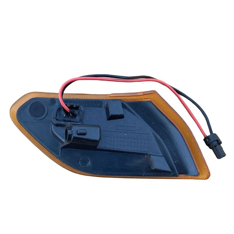 Suitable for Jeep models – Right side fender turn signal light, indicator lamp with factory match connection.