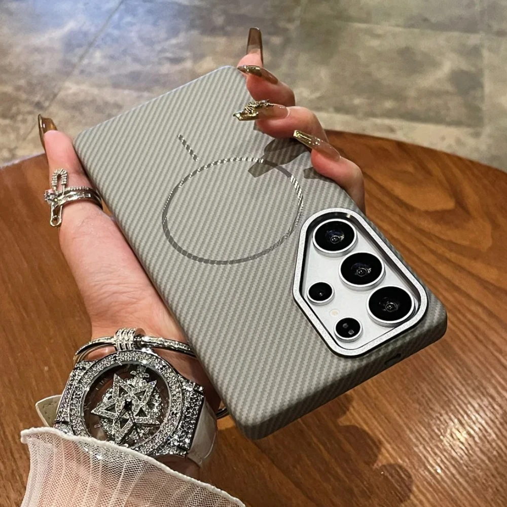 

HOCE Luxury Carbon Fiber Pattern Magnetic For Magsafe Case For Samsung S25 Ultra S24 S25 Plus Alloy Lens Wireless Charging Cover