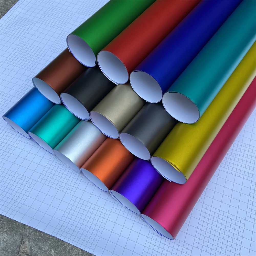 Color Wrapping: Recensione e Valutazione del Film Autoadesivo Fluorescente per Auto