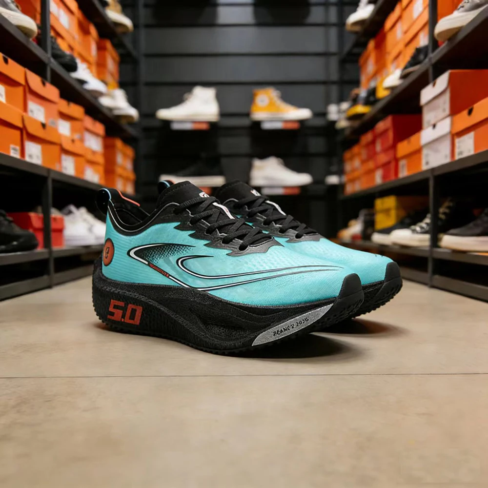 

Carbon Plate Running Shoes Men And Women Stable Support Ultra-Light Popcorn Sole Lightweight Marathon RacingTraining Sneakers