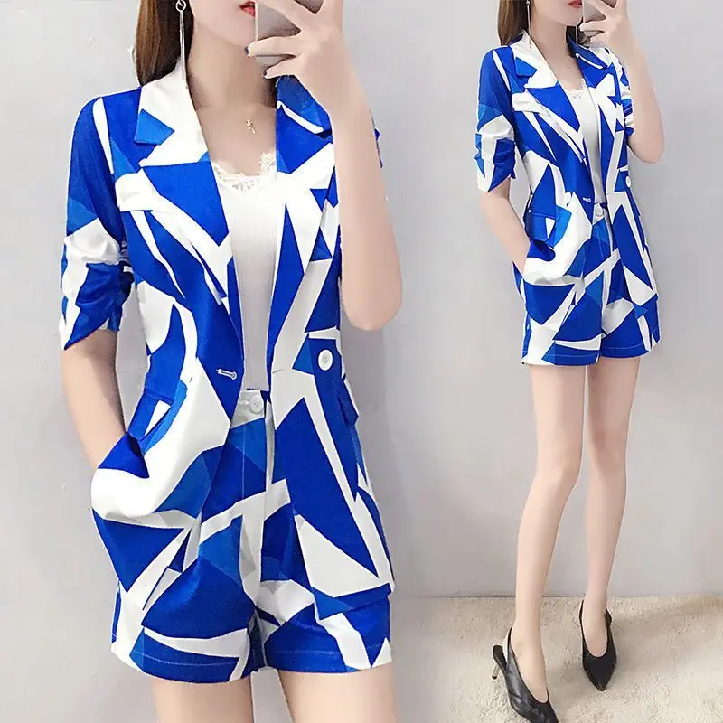 Women's Professional Outfits 2024 Summer New Silk Imitation Printed Suit High End Fashion Coat Top Shorts 2 Two Piece Set Female