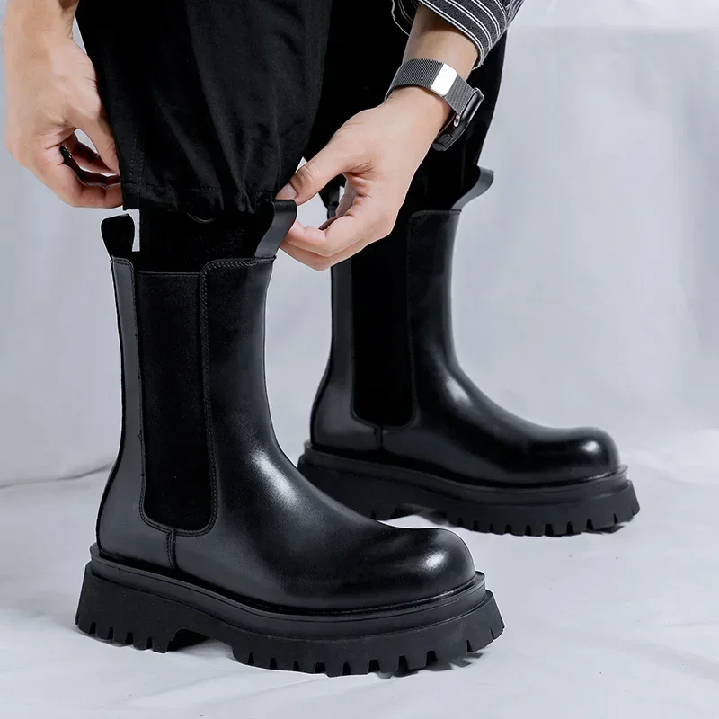 Designerskie buty dymne dla mężczyzn z wysokim angielski styl na platformie męskie modne na co dzień miękkie skórzane czarne kostki Botines Hombre
