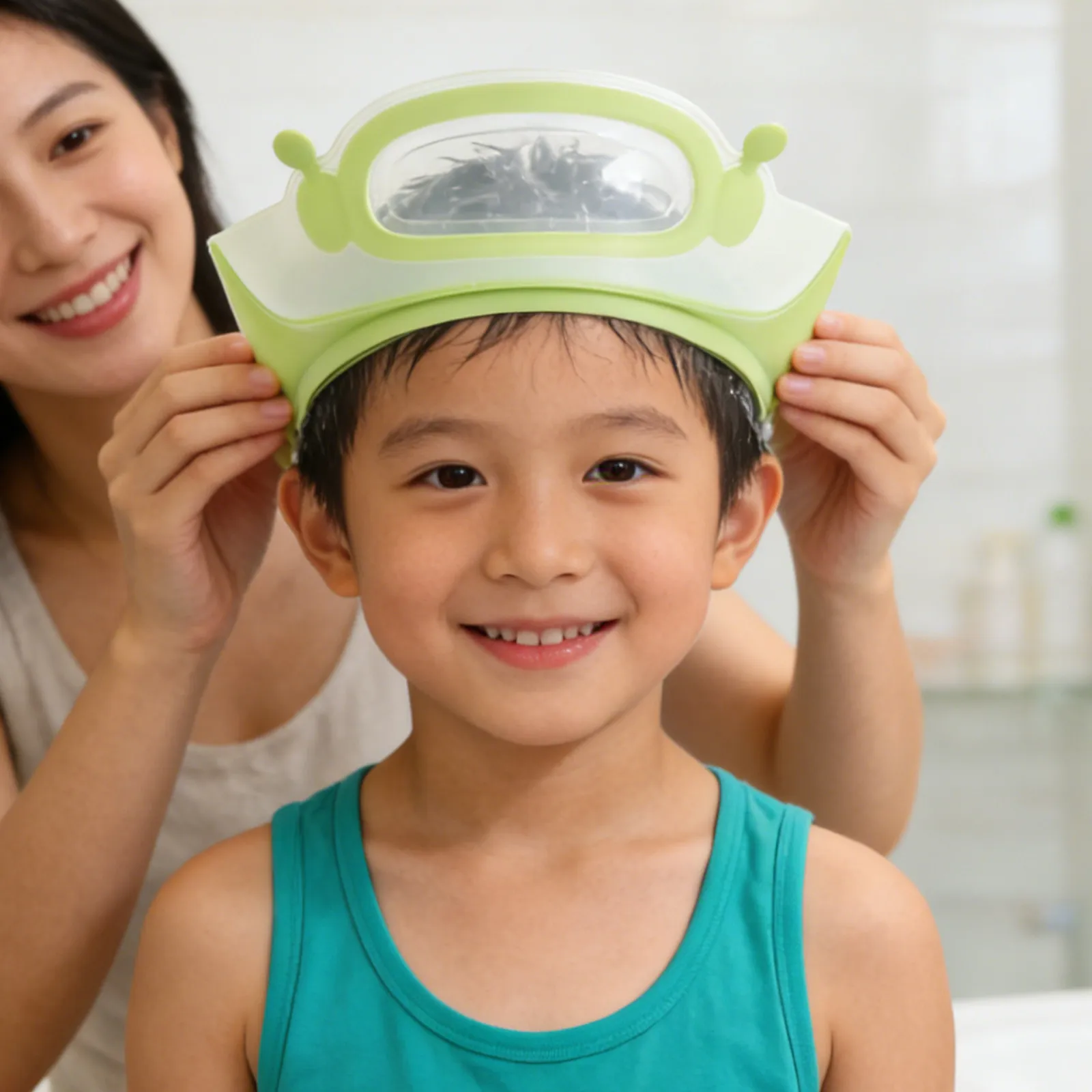 2-pezzi-cuffia-da-doccia-regolabile-per-bambini-visiera-impermeabile-per-il-bagno-protezione-per-capelli-e-orecchie-cappello-per-shampoo-neonato-verde