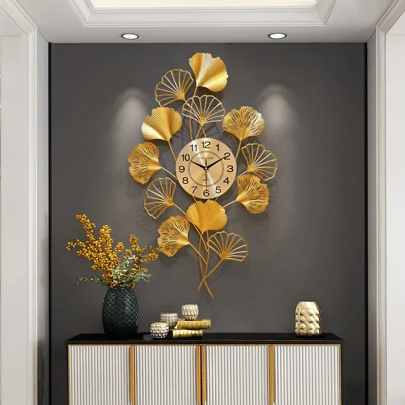 American style clock hanging decoration wall clock creative Ginkgo leaf atmosphere fashion European light luxury clocks