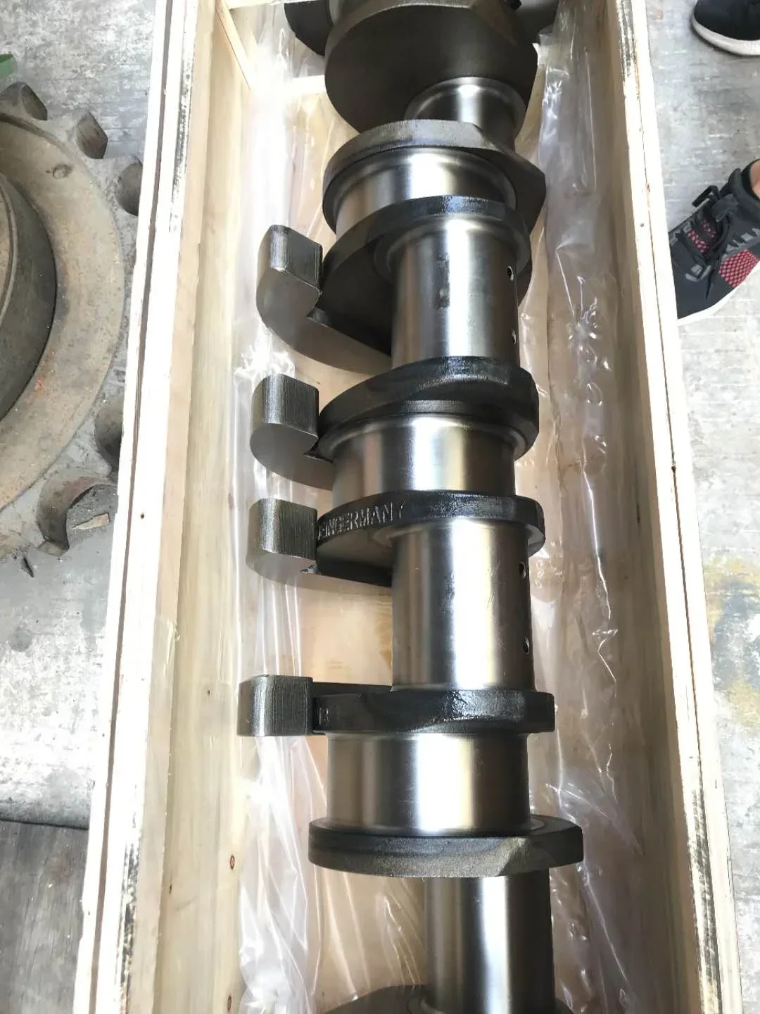 

Hot sale Excavator Engine Crankshaft 3630076 3630075 4099004 3648630 for Excavator parts K38 KTA38