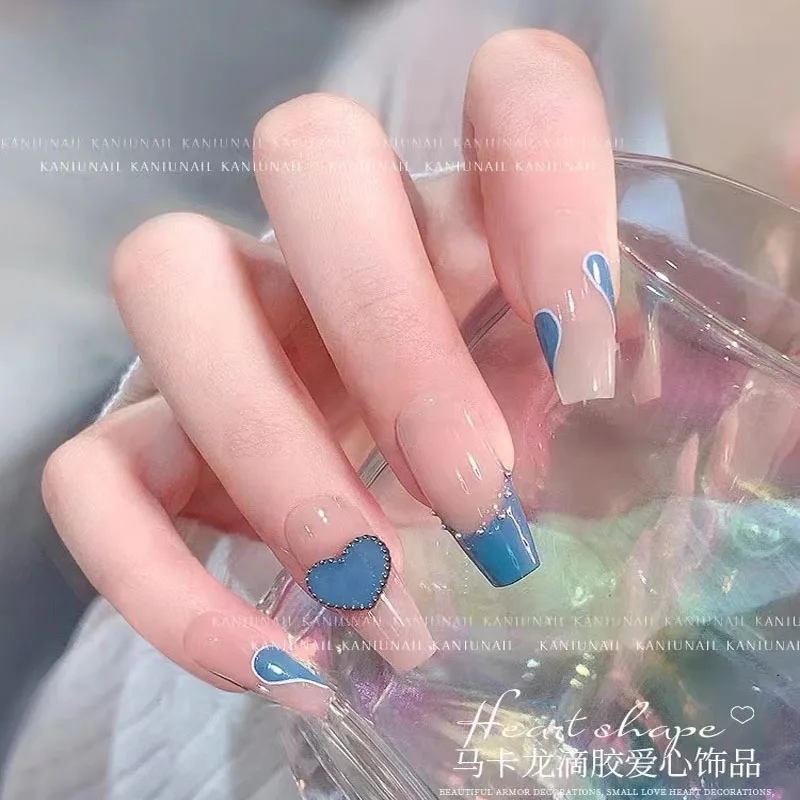 10 PC สีขาว/สีฟ้า/สีชมพูเล็บหัวใจ Designs Charms 3 ขนาดรูปหัวใจตกแต่งเล็บ Rhinestone สําหรับเล็บอุปกรณ์เล็บ