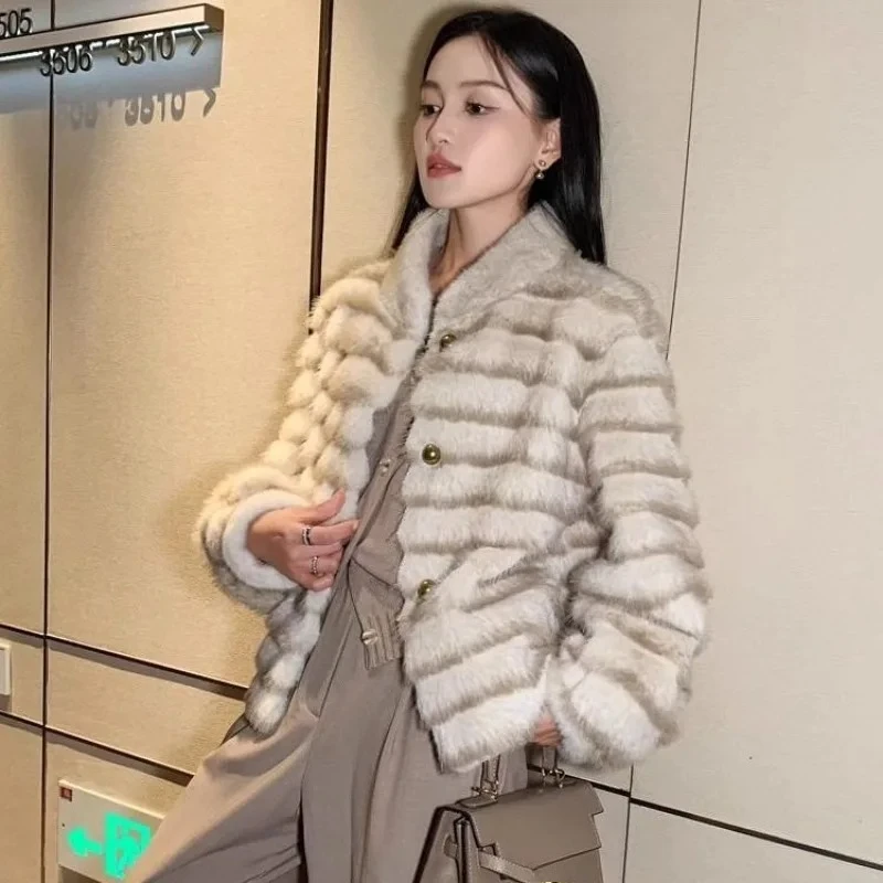 Mantel Bulu Imitasi Mink Ungu Ramah Lingkungan, Model Longgar Kerah Tegak untuk Musim Gugur dan Musim Dingin, Mantel Pendek Wanita dengan Sentuhan Mewah
