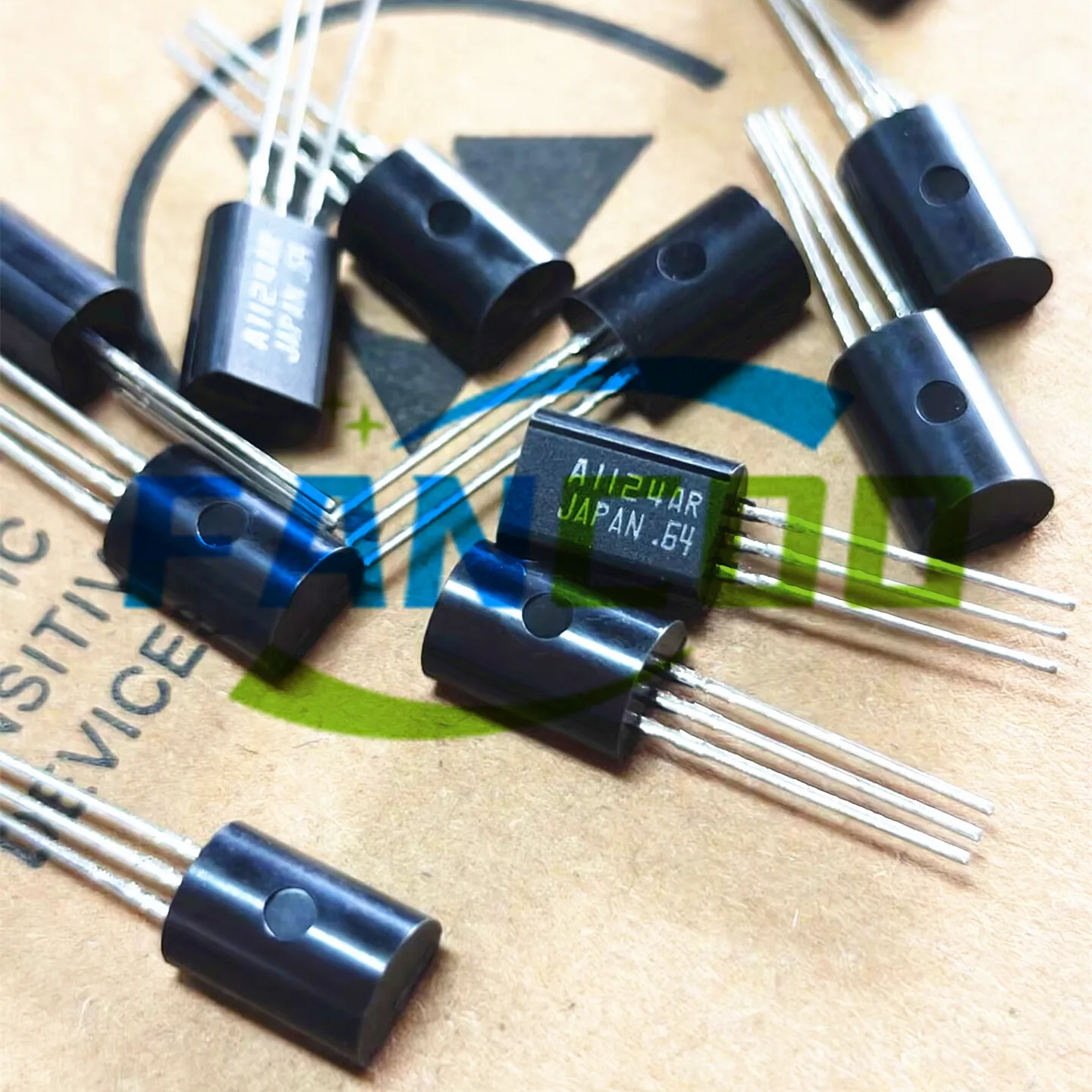 50PCS BC548 BC548B BC548C TO-92 200-450 420-800 NEW Original Copper foot Transistor