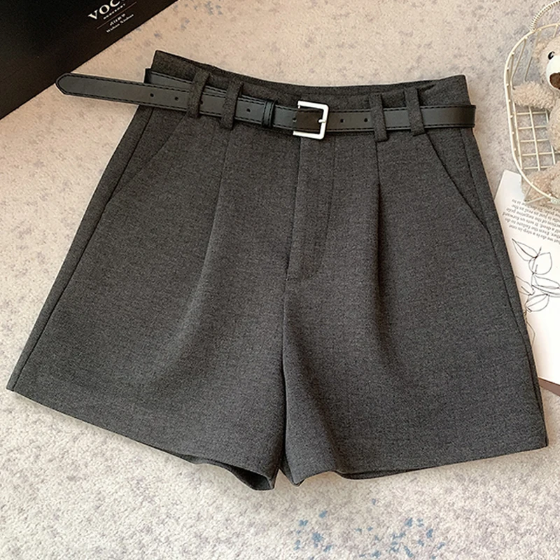 Nowe damskie szorty wełniane z wysokim stanem na jesień i zimę 2025, codzienne, grube spodnie do botków, odzież wierzchnia damska, luźne szorty w kształcie litery A.