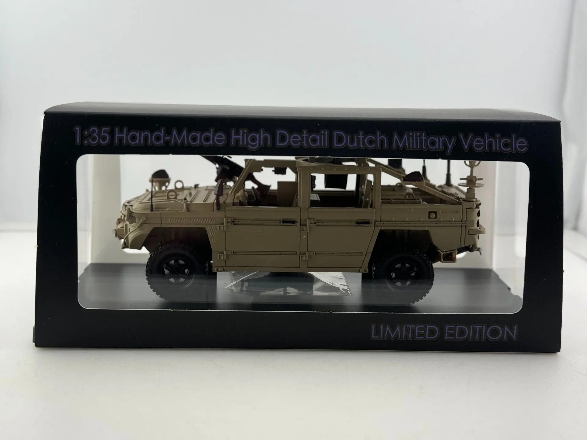 

Литой под давлением масштаб 1/35, голландский штурмовой автомобиль, полимерная модель автомобиля, Коллекционная игрушка, подарок, сувенир, украшение для дисплея