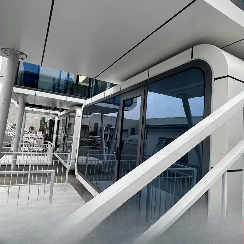 Glass curtain wall packing box room, quick-spell apple cabin homestay, campground prefabricated integrated house