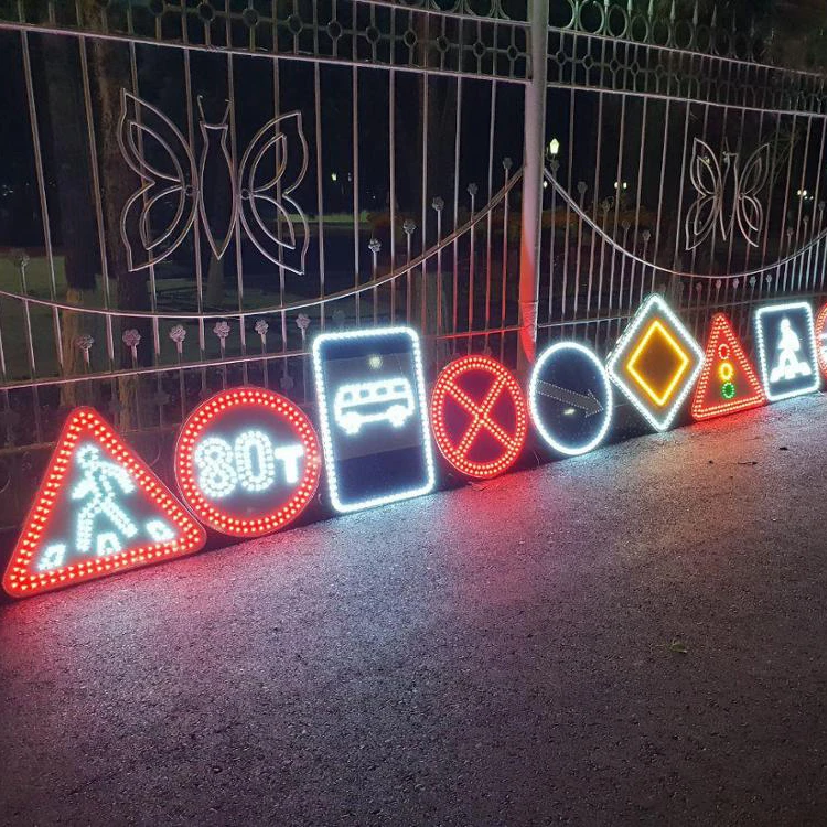 

LED Aluminum Solar Parking Traffic Warning Sign