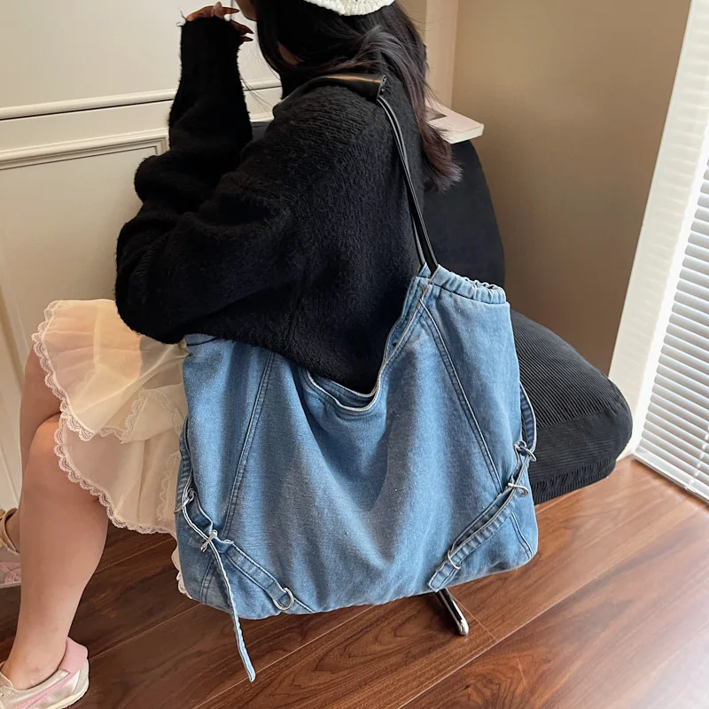 

Женская джинсовая сумка, новая модная универсальная высококачественная сумка через плечо на одно плечо, большая вместительная пригородная сумка