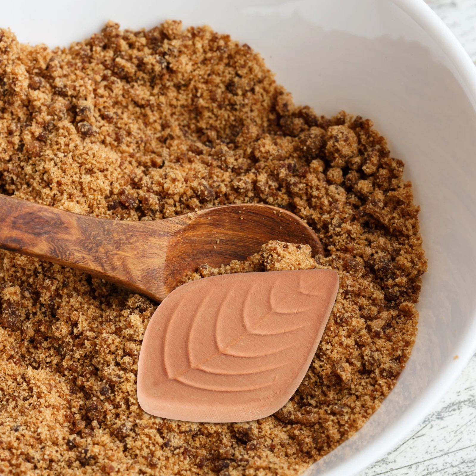 

6pcs Leaf Shaped Brown Keeper Reusable Saver For Food Container Terracotta Sugar Softener Portable Sugar Keeper