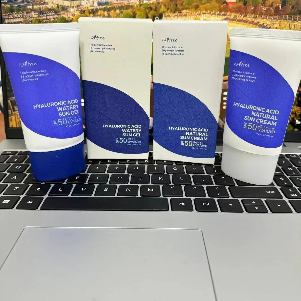 

Lsntree Hyaluronic Acid Natural Anti-Smoke Clear Clear Acid UV Sunscreen SPF 50 PA++++ Allowable On The Face/Body