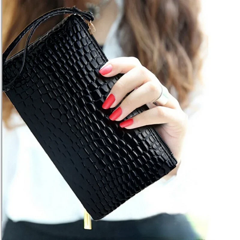 New Retro Classic Stone Pattern Leather Black Fashion Clutch Coin Purse Mobile Phone Bag Female Storage Wrist Bag