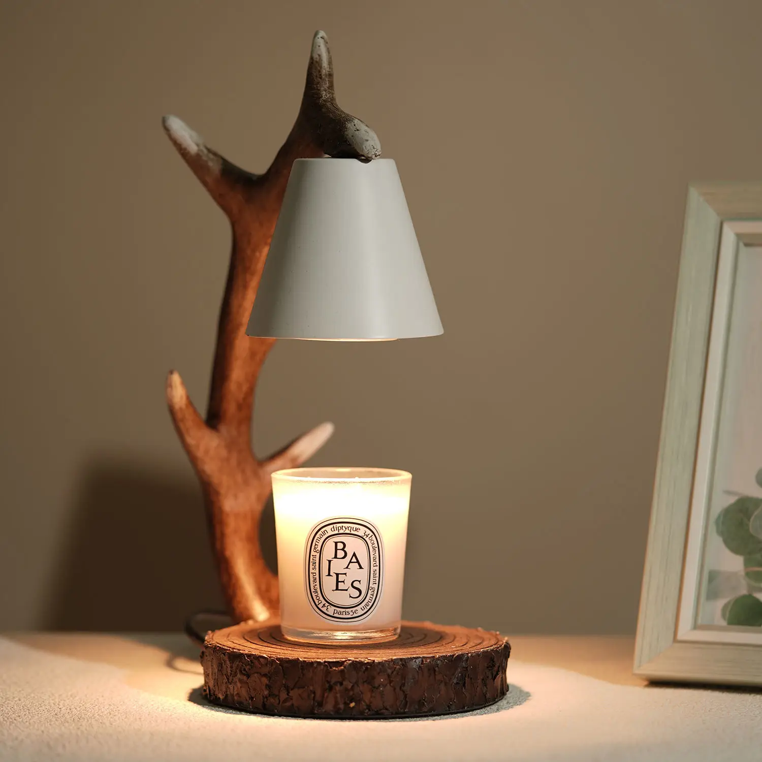 

Deer Antlers Aromatherapy Wax Melting Lamp Retro Decor for Bedroom Timed Dimmable No Fire Desk Lamp
