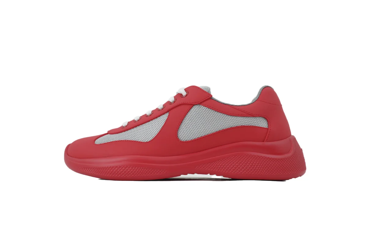 Nieuwe herensneakers Vrijetijdsschoenen Lichtgewicht ademende mode-loopschoenen Luxe heren Tenis Masculino