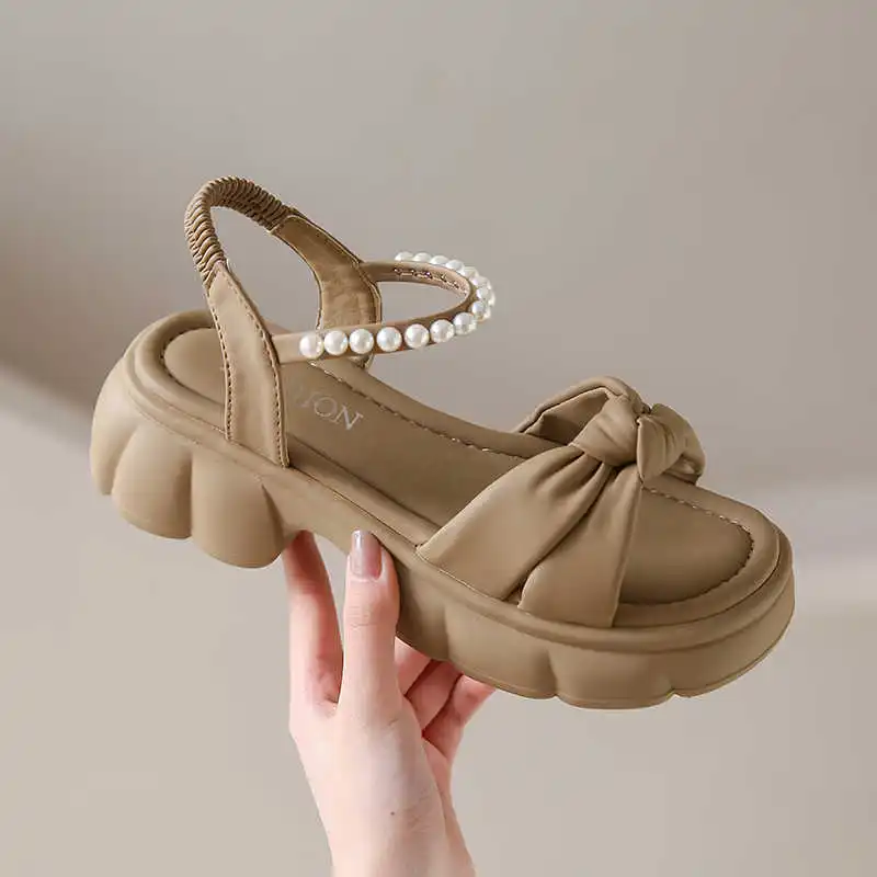 

Осенние сандалии без спинки на низком каблуке для женщин, летние женские тапочки, обувь, кроссовки, спортивные повседневные известные бренды