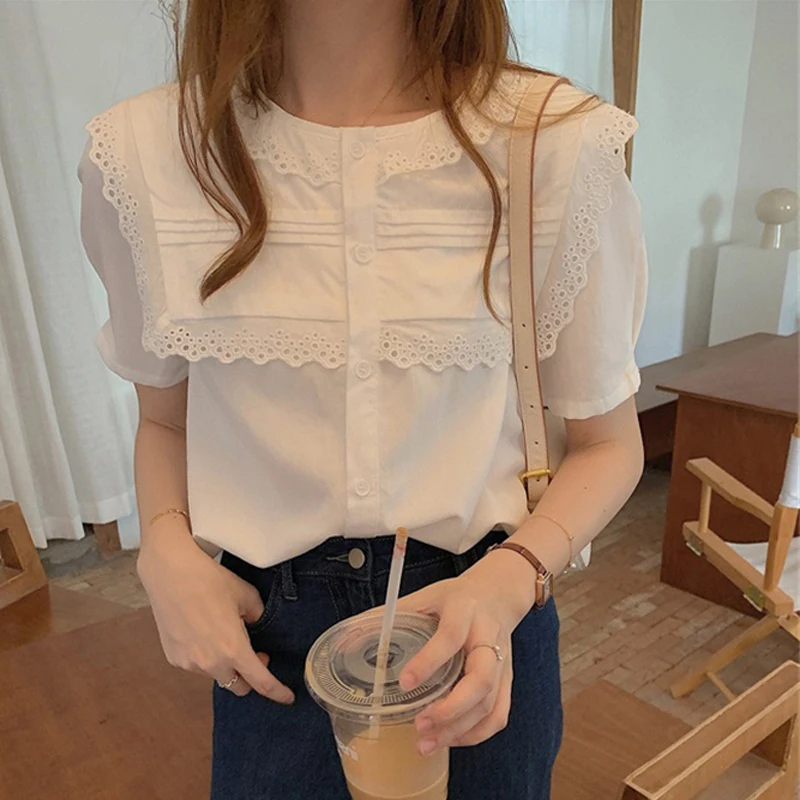 

White Lace Collar ort Sve round Ne Hollow out irt Women's Faion Loose Fit Summer Korean Sle Pure Color irt