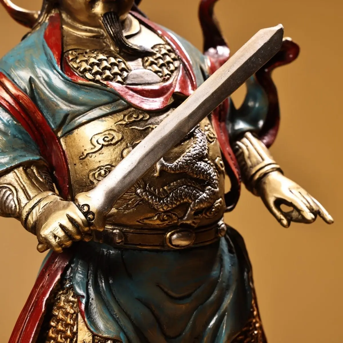 Treasure pure copper all copper painted gold, Zhenwu Emperor weighs 4.6 kg high 40 cm wide 22 cm