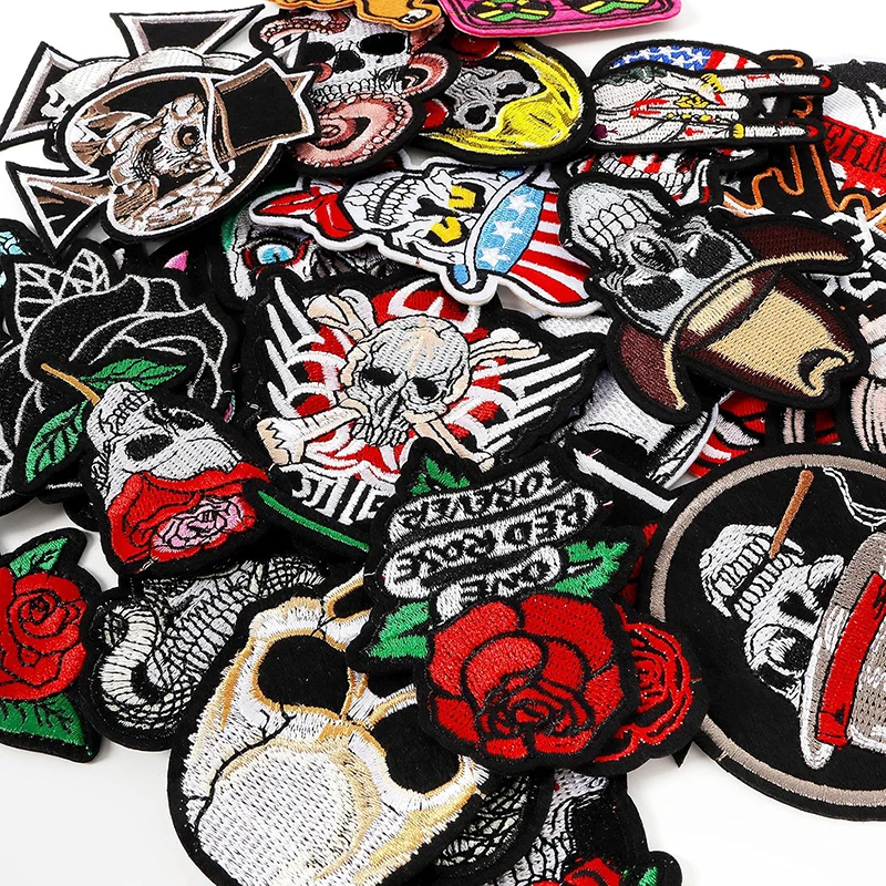 10/20/30/40/50PCS Random Send Punk Embroidery Patch Iron On Patches Rock Skull Embroidered Patches Personality Stickers Decorat