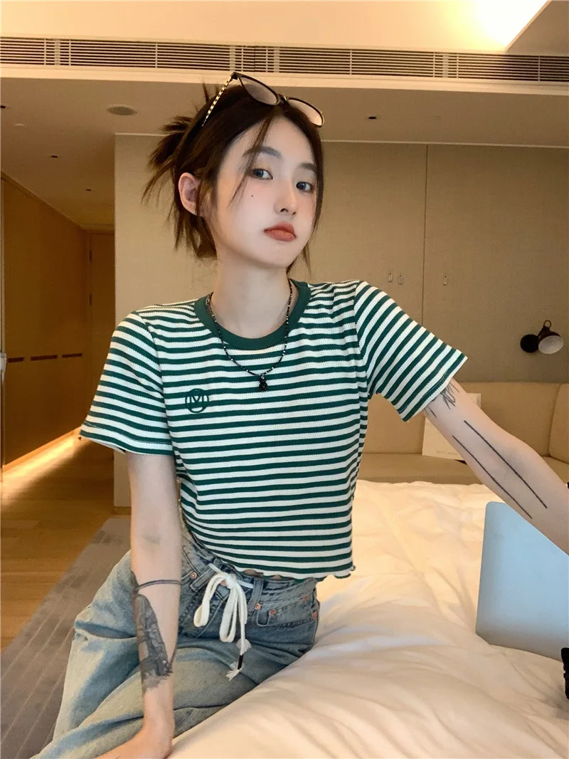 2025 neue Gestreiften Crop Top Frauen Koreanische Crew Neck Sommer Print Kurzarm Tops Dünne Beiläufige Einfache Alle-spiel frauen T Shirts – Detail 8