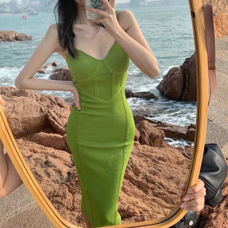 

2023 summer women's hanging neck knit long dress round neck hit color waist slim slim ming knit long dress office lady