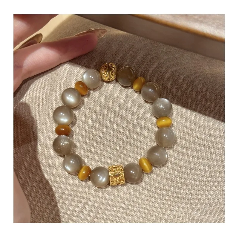 

Exquisite Morandi Color Tiger Eye Abacus Beads Milk Tea Moonlight Bracelet Niche Design Personalized New Versatile Bracelet