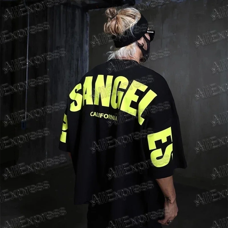 

2025 Summer Mannen Casual Sport T-shirt Zomer Sportscholen Bodybuilding Workout Shirts Mannen Mode Korte Mouwen Nieuwe MOTO