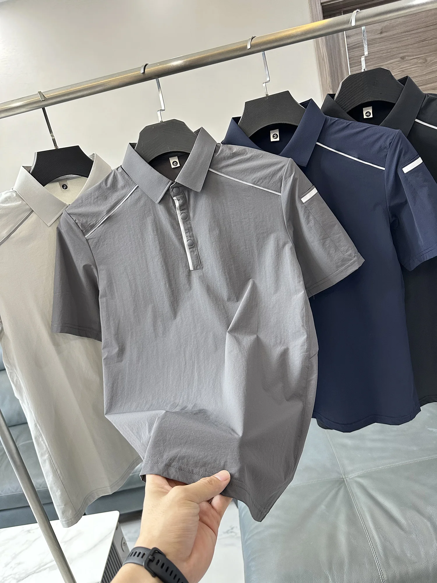

Reflective Short Sleeve Shirt for Men Casual Outdoor Commute Quick Dry Fashionable Urban Style Nylon Fabric Summer T-Shirt