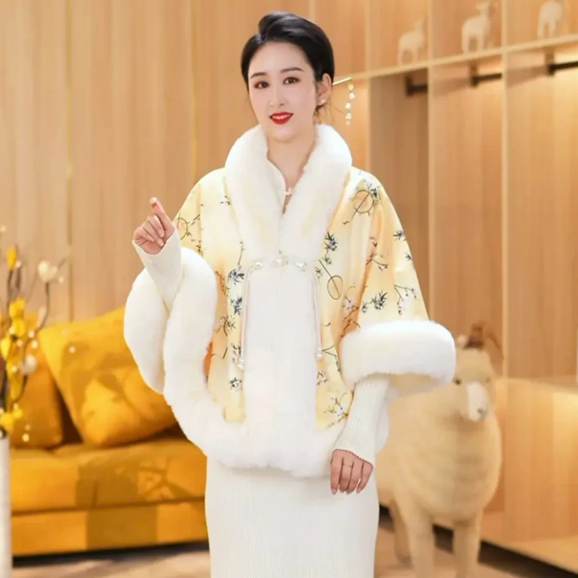 

Womens Cloak Chinese Furry Collar Cape for Winter