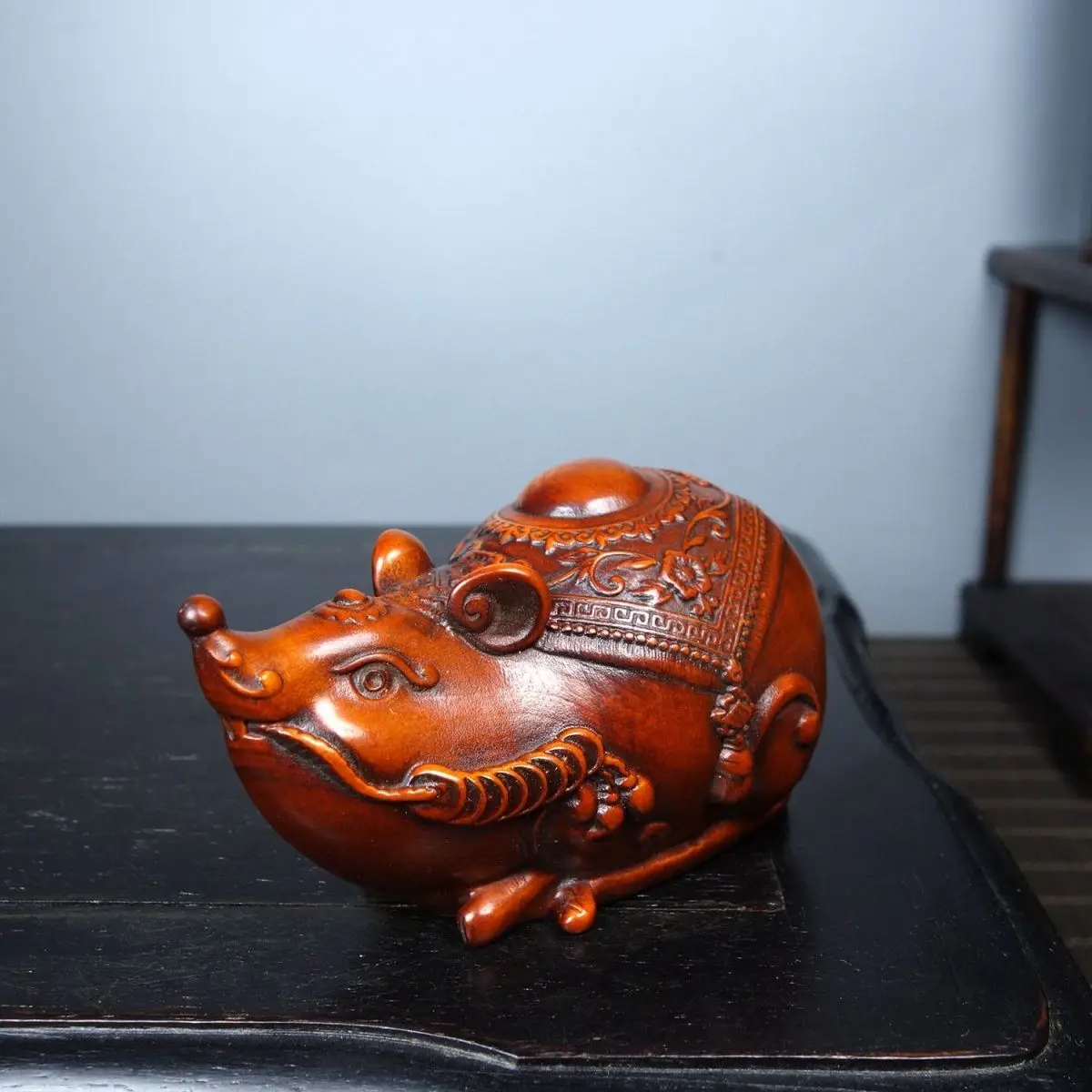 Creative boxwood carving money mouse decoration mouse you have money to send gifts to friends